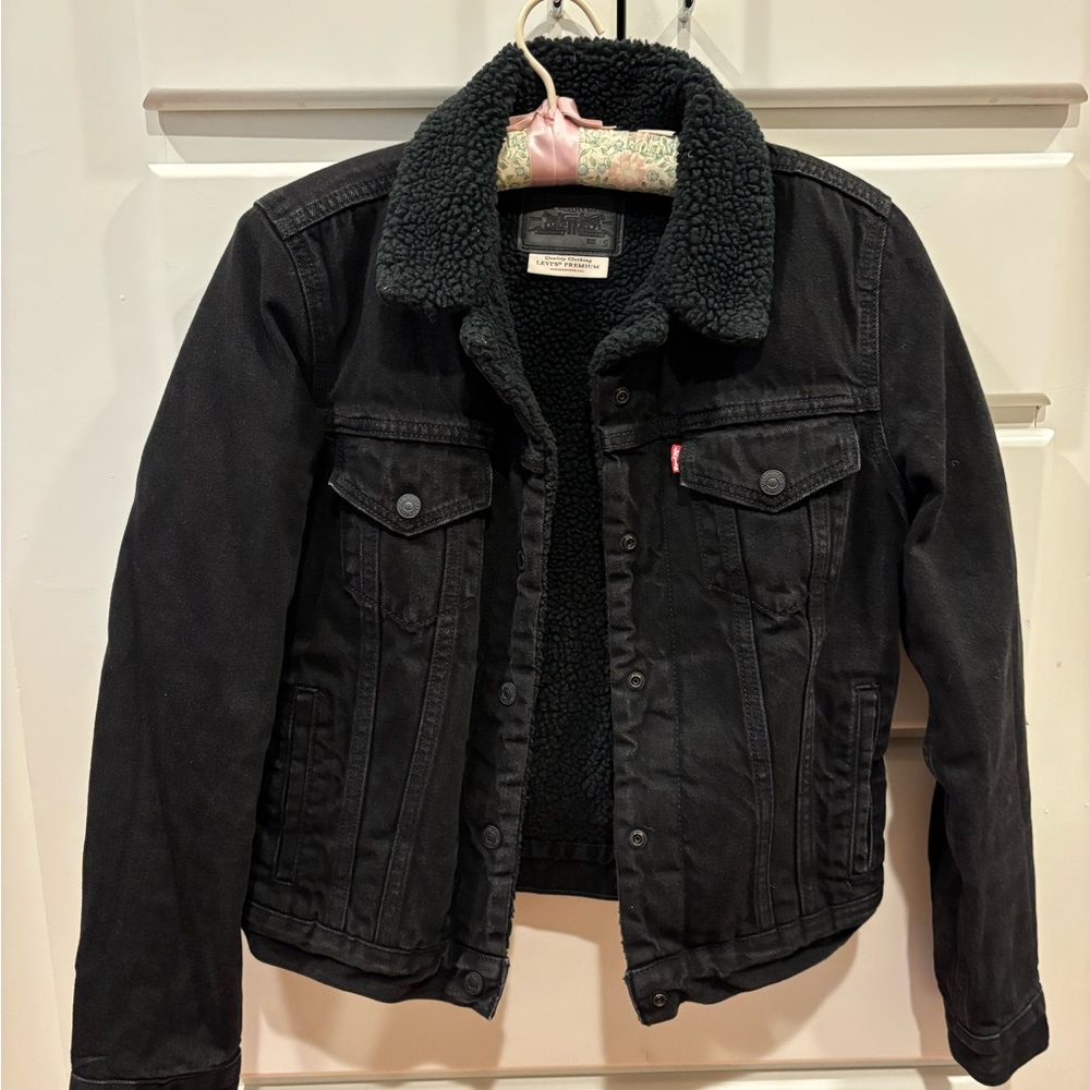 Levi's Women's Originals Denim Trucker Jacket with Sherpa Lining Size S